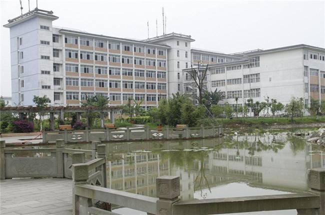 四川弘博幼師專業學校 四川弘博幼師專業學校